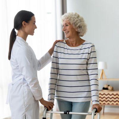 Using respiratory physiotherapy to care for patients experiencing the effects of COVID-19